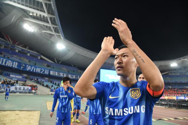 体育彩票-沪媒曝吴曦将迎第二个孩子 留上海方便照顾妻儿