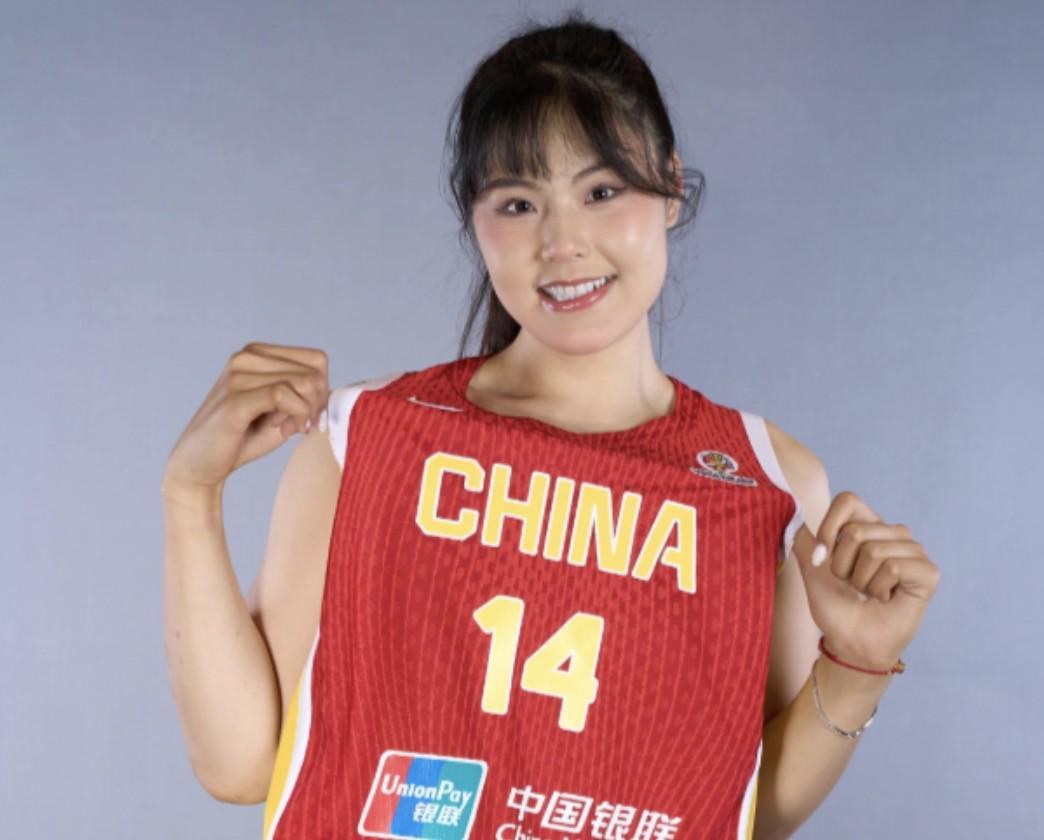 竞彩足球-移动长城，李月汝三分10中6砍下21分11板&amp;amp;韩旭14分4板